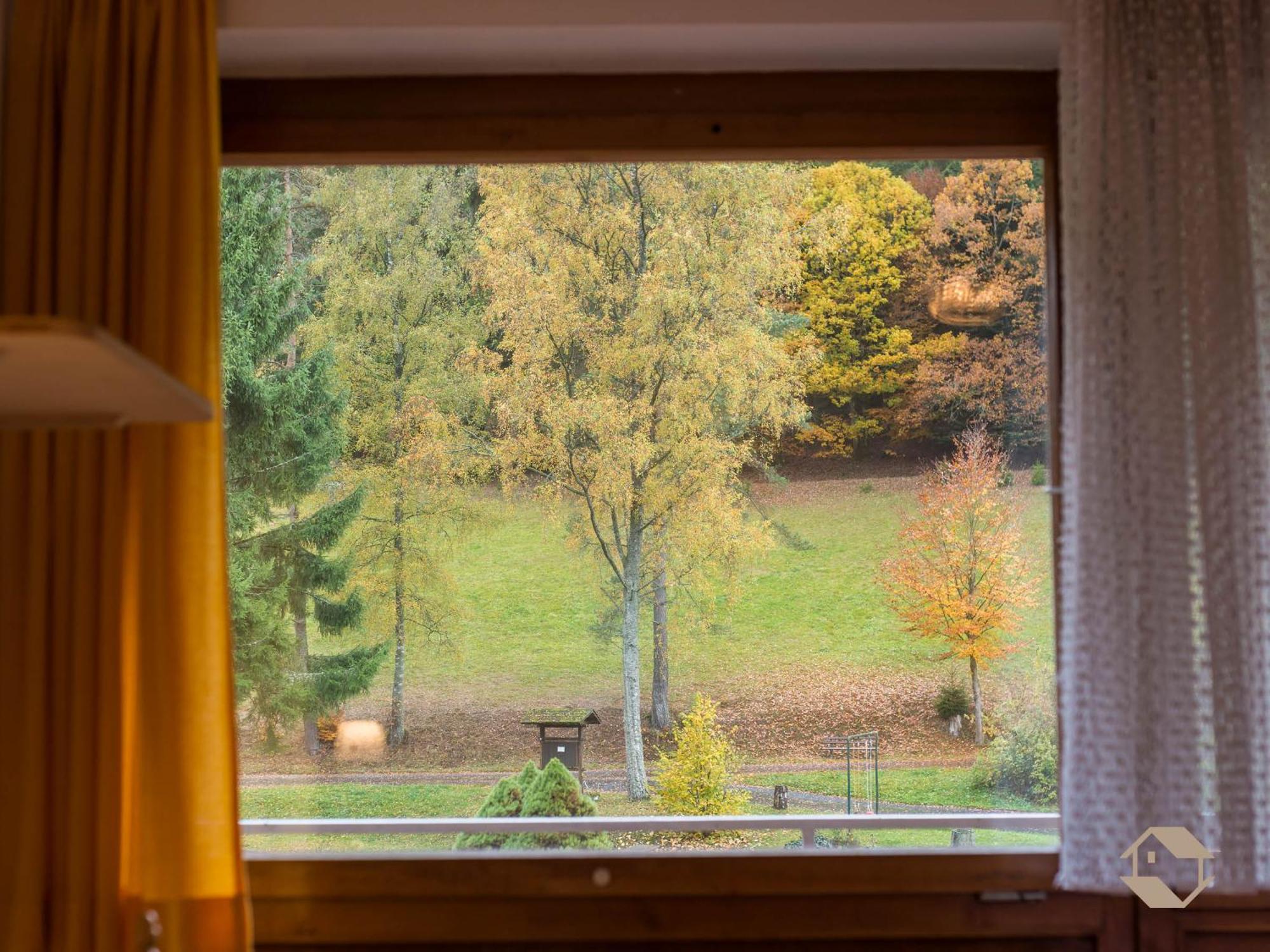 Enri Theater & Pension Bruderhaus Altensteig Bilik gambar